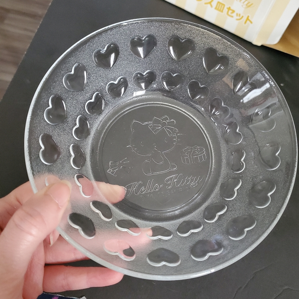Hello Kitty bowl set - Picture 3 of 7